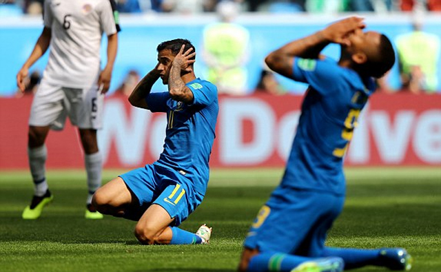 Brazil 2-0 Costa Rica: May mà còn đó Coutinho